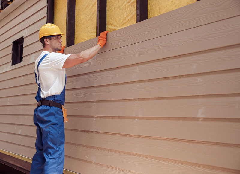 Engineered Wood Siding Contractor in Milwaukee, WI