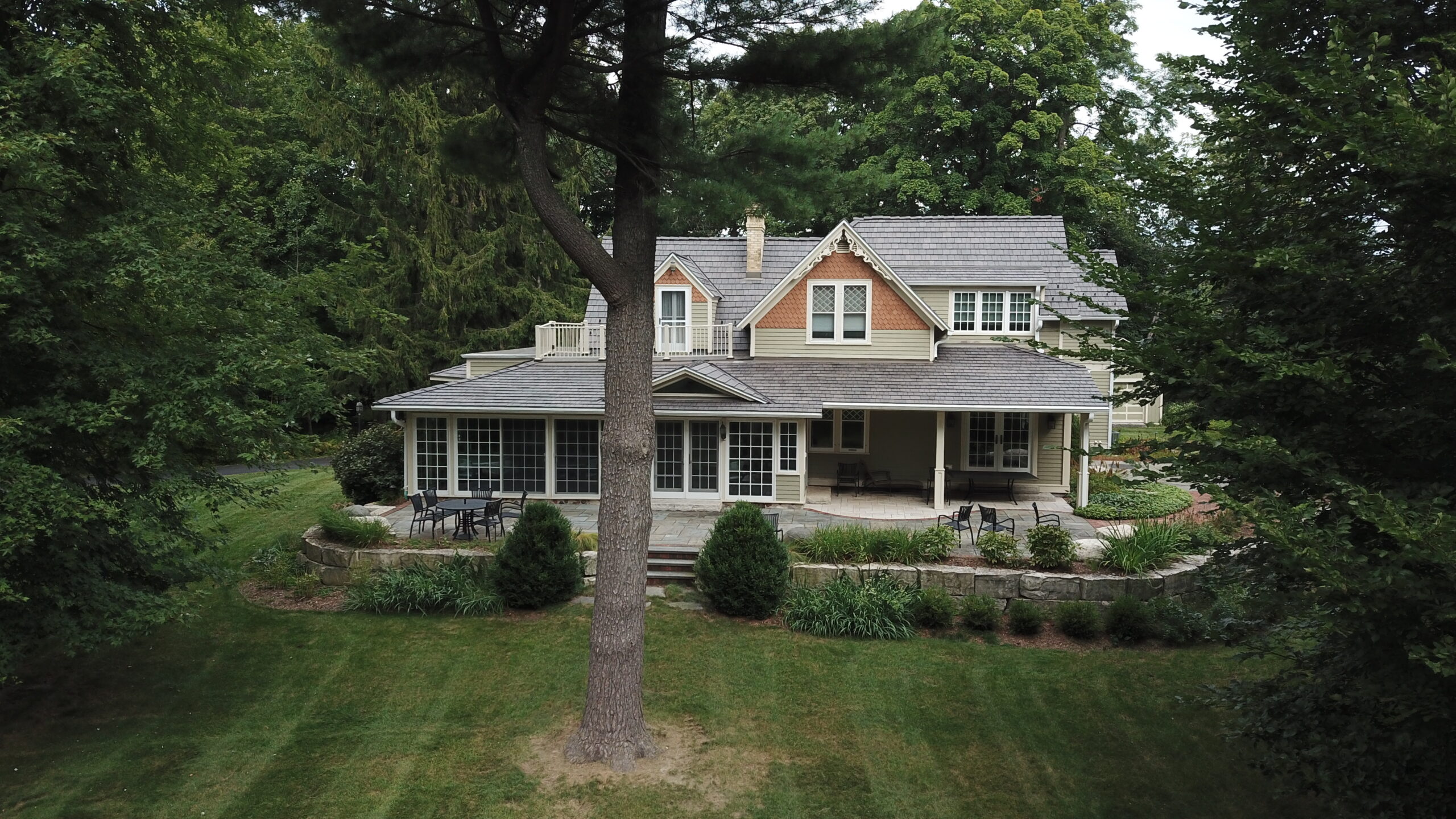 DaVinci select cedar shake roof | Color Mountain | Hartland, WI